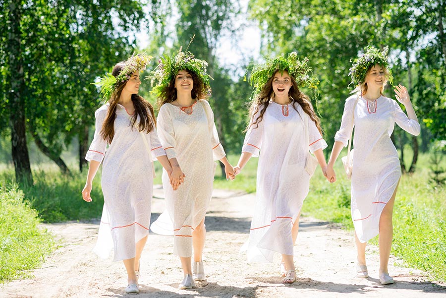 Slavic girls in Santos